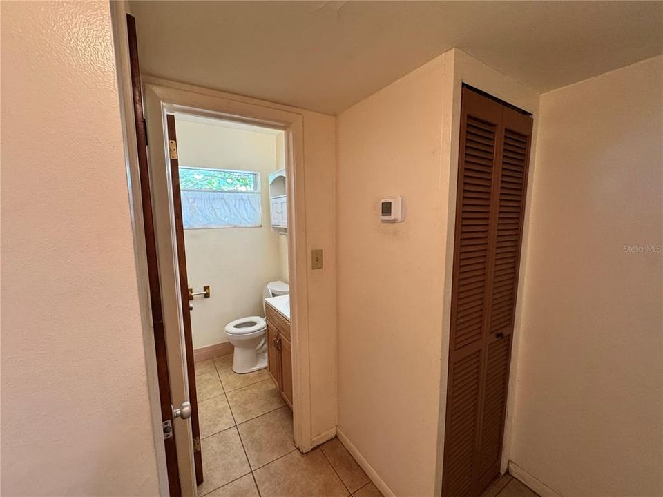 На продажу: $375,000 (3 спален, 1 ванн, 1318 Квадратных фут)