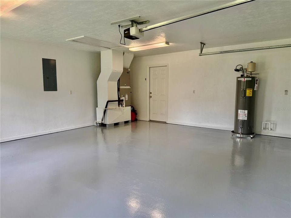 For Sale: $750,000 (3 beds, 2 baths, 1764 Square Feet)