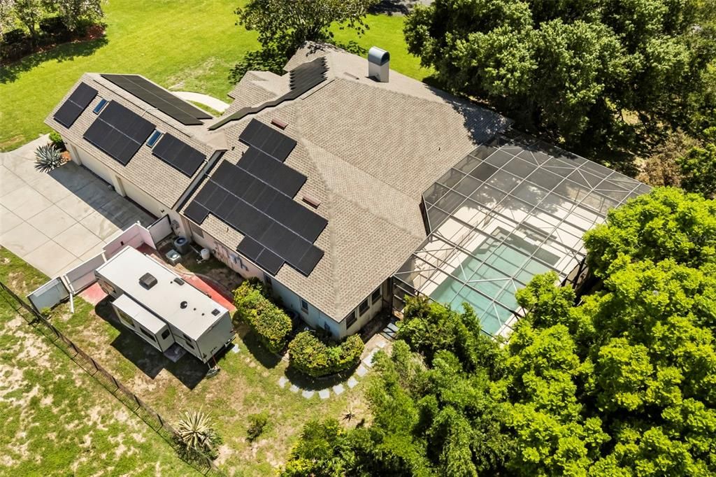 Activo con contrato: $668,900 (5 camas, 4 baños, 3394 Pies cuadrados)