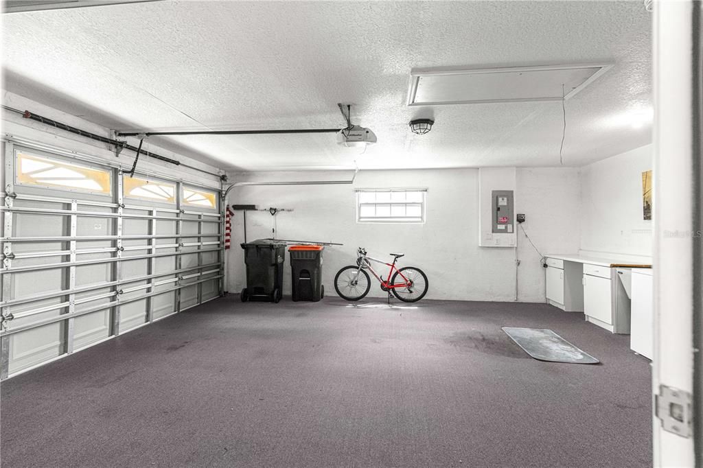 For Rent: $1,600 (2 beds, 2 baths, 1070 Square Feet)