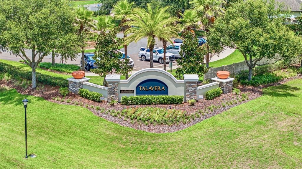 For Sale: $649,000 (5 beds, 4 baths, 3155 Square Feet)