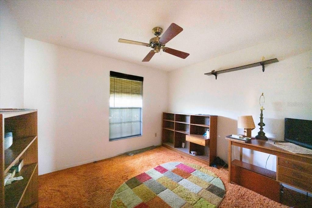 For Sale: $280,000 (3 beds, 2 baths, 1333 Square Feet)