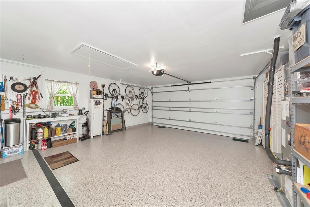 For Sale: $394,500 (2 beds, 2 baths, 1410 Square Feet)