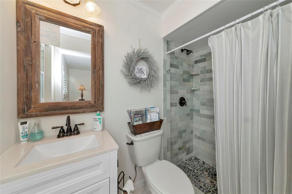 For Sale: $394,500 (2 beds, 2 baths, 1410 Square Feet)