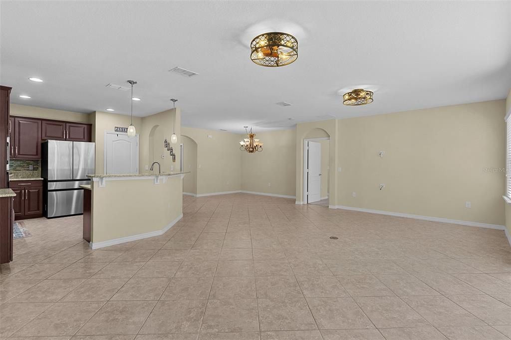 En Venta: $354,900 (3 camas, 2 baños, 1776 Pies cuadrados)