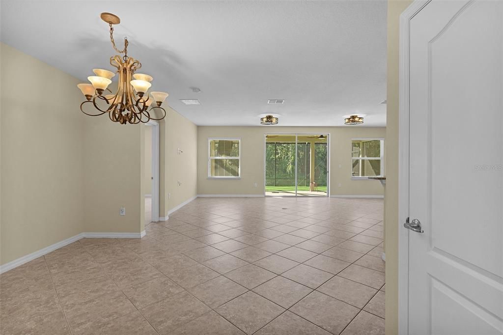 En Venta: $354,900 (3 camas, 2 baños, 1776 Pies cuadrados)