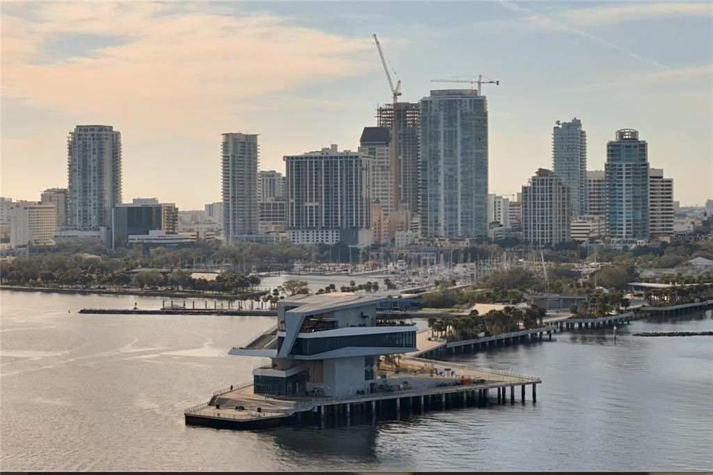 For Sale: $1,795,000 (2 beds, 2 baths, 1522 Square Feet)