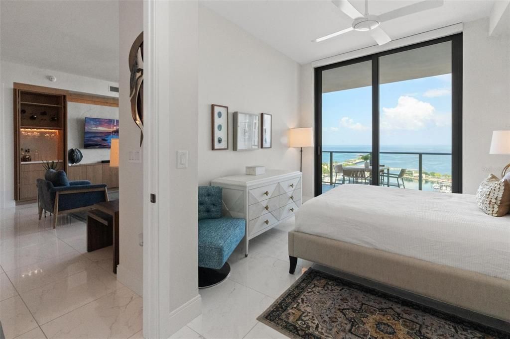 For Sale: $1,795,000 (2 beds, 2 baths, 1522 Square Feet)