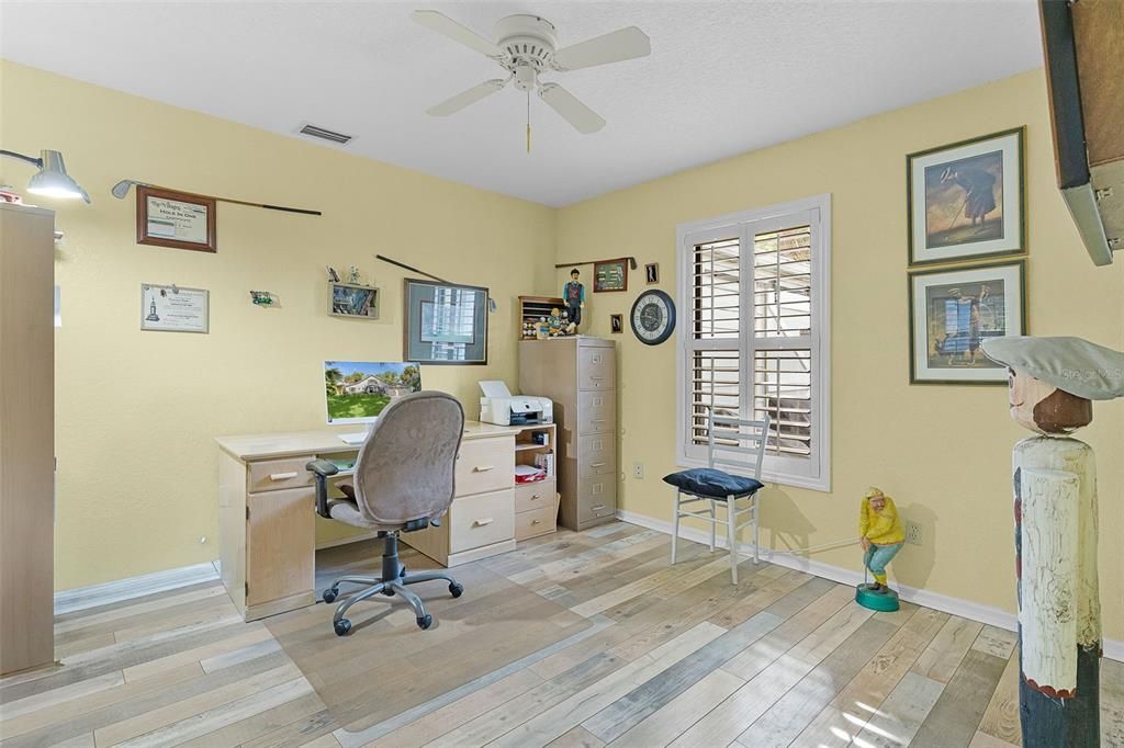 En Venta: $899,900 (3 camas, 2 baños, 2606 Pies cuadrados)