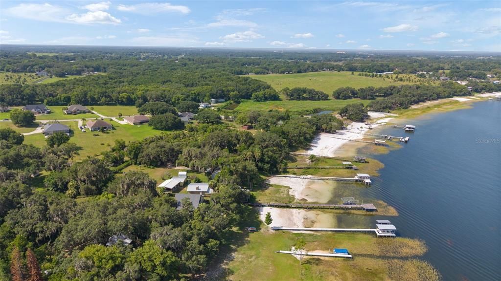 En Venta: $899,900 (3 camas, 2 baños, 2606 Pies cuadrados)