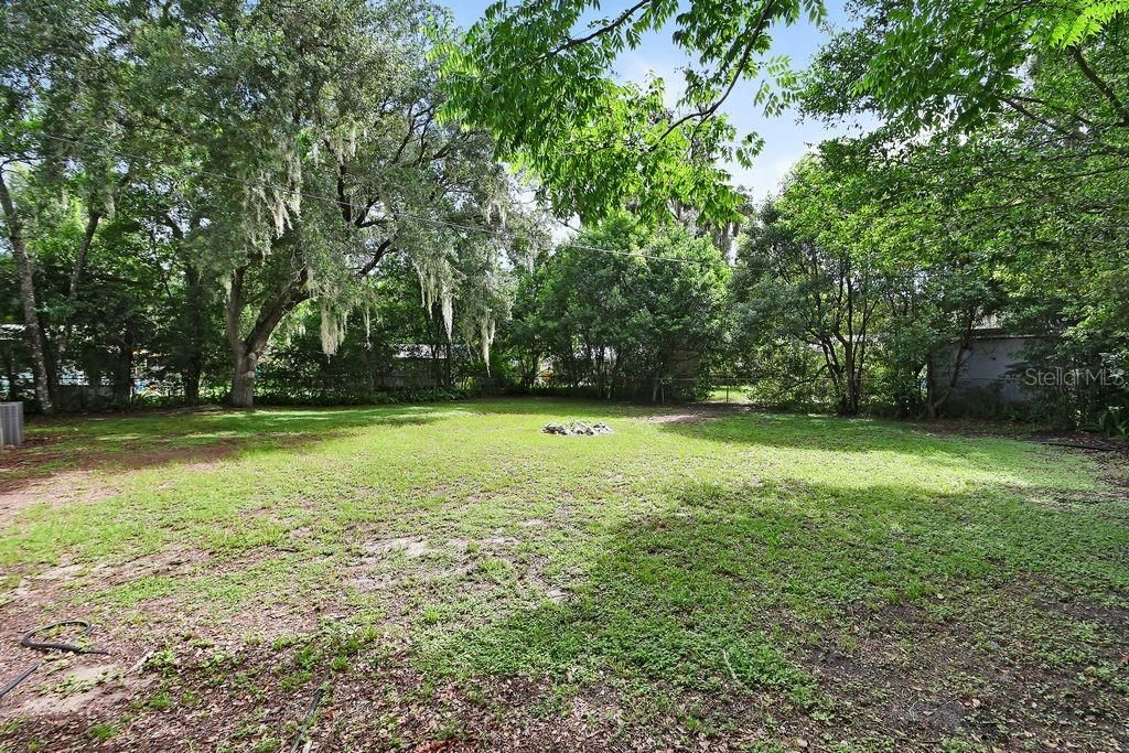 For Sale: $269,900 (3 beds, 1 baths, 1054 Square Feet)