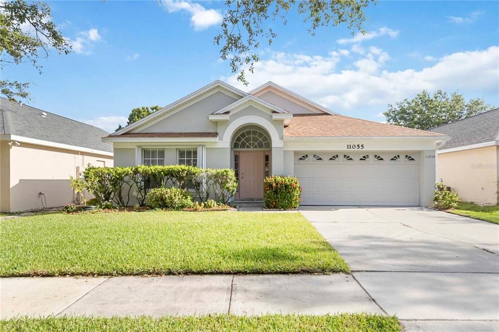 For Rent: $2,800 (4 beds, 2 baths, 1875 Square Feet)