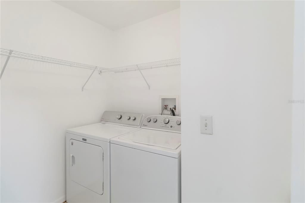 For Rent: $2,800 (4 beds, 2 baths, 1875 Square Feet)