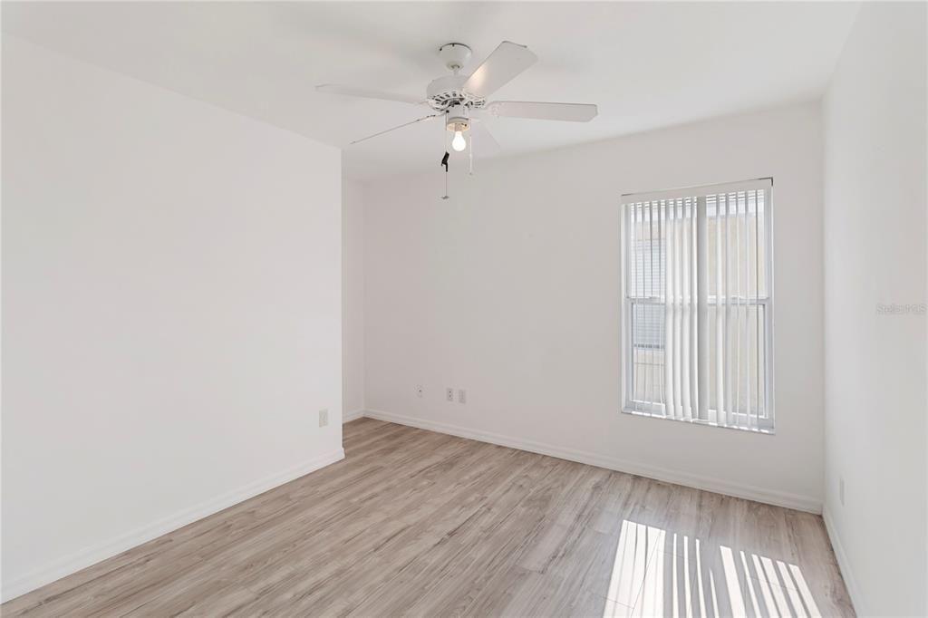 For Rent: $2,800 (4 beds, 2 baths, 1875 Square Feet)