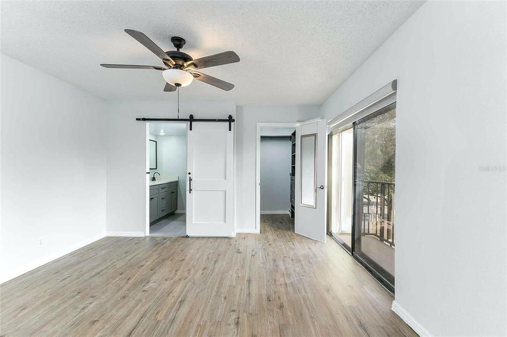 For Sale: $230,000 (2 beds, 2 baths, 1285 Square Feet)