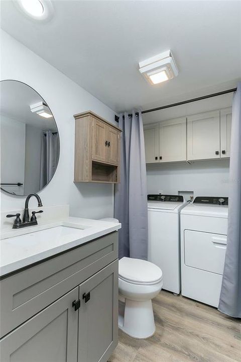 For Sale: $230,000 (2 beds, 2 baths, 1285 Square Feet)