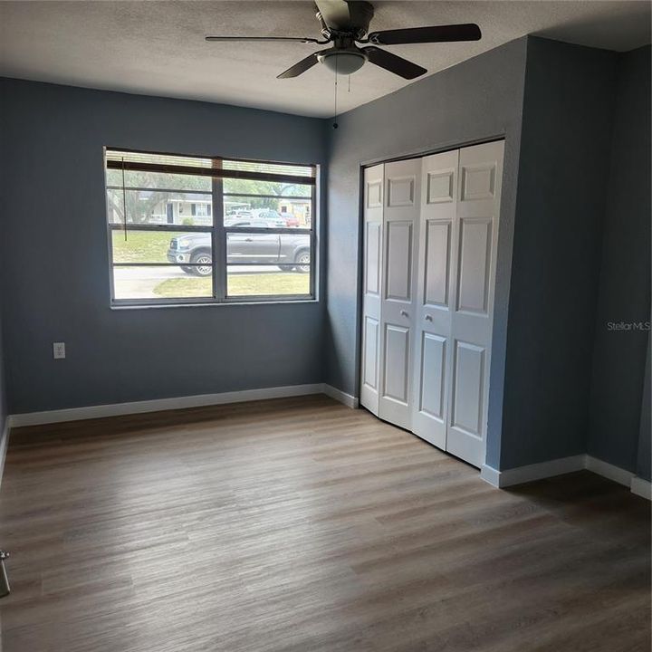 For Sale: $249,000 (2 beds, 2 baths, 966 Square Feet)