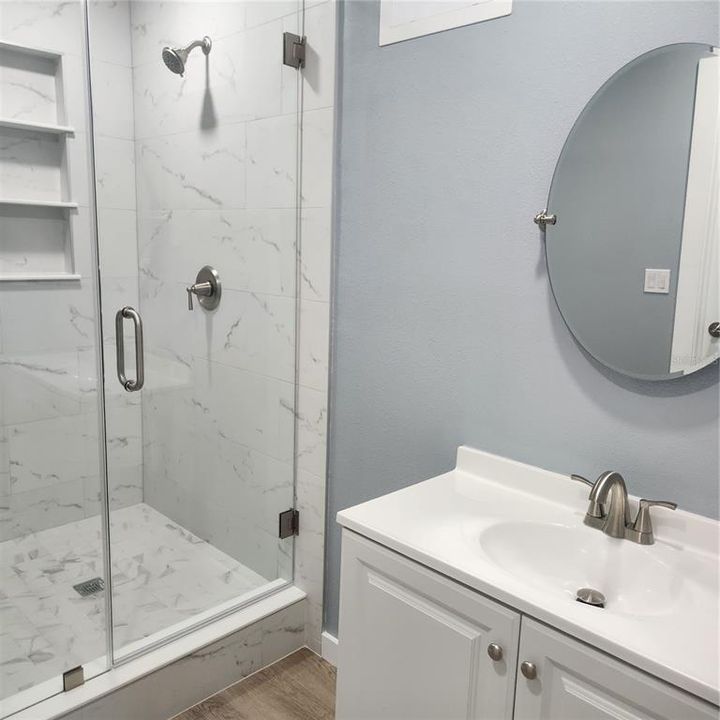 For Sale: $249,000 (2 beds, 2 baths, 966 Square Feet)