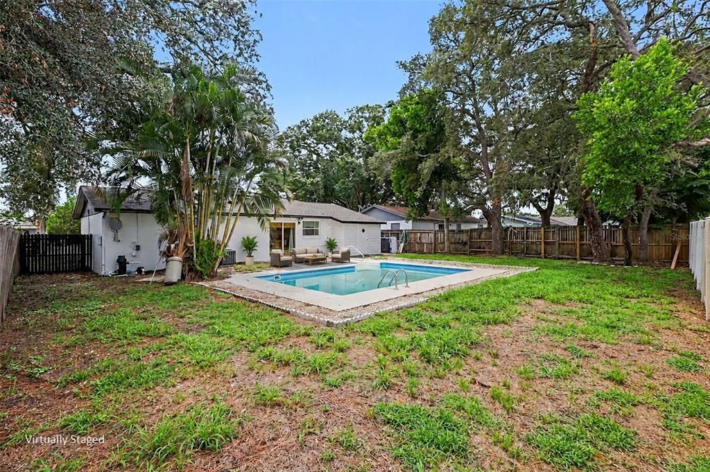 En Venta: $449,900 (3 camas, 2 baños, 988 Pies cuadrados)