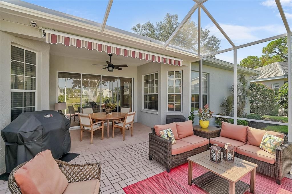 Active With Contract: $449,000 (3 beds, 3 baths, 2216 Square Feet)
