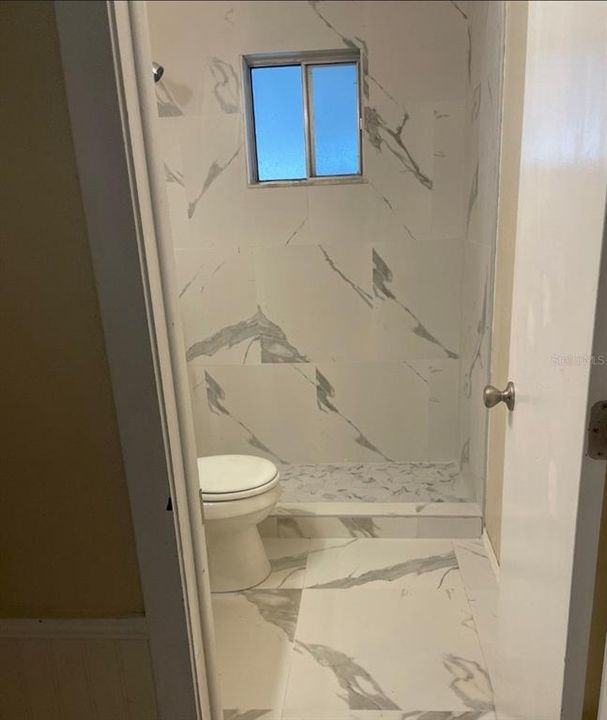 В аренду: $1,800 (2 спален, 2 ванн, 924 Квадратных фут)