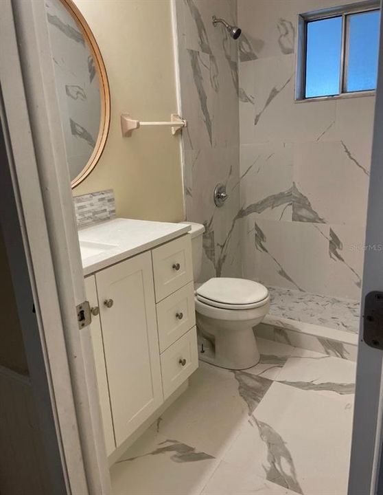 В аренду: $1,800 (2 спален, 2 ванн, 924 Квадратных фут)