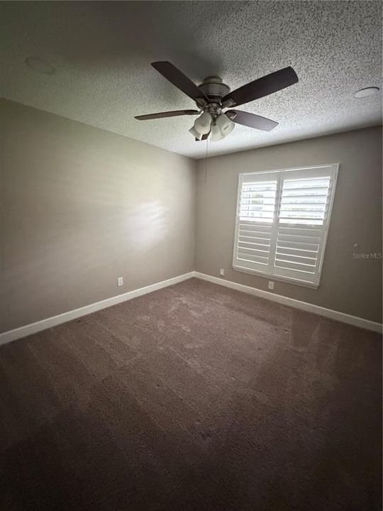 В аренду: $2,650 (3 спален, 2 ванн, 1301 Квадратных фут)