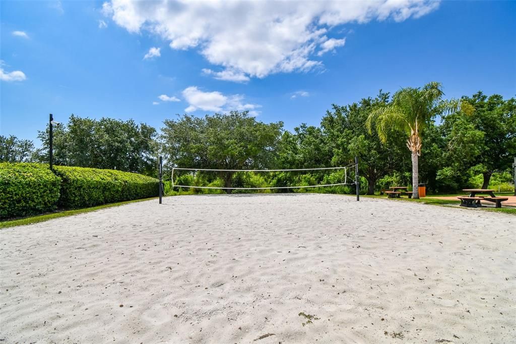 На продажу: $425,000 (4 спален, 2 ванн, 2645 Квадратных фут)