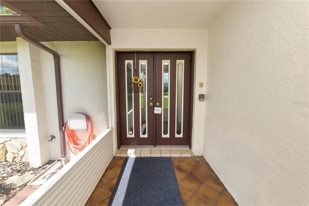 For Sale: $359,000 (3 beds, 2 baths, 2055 Square Feet)