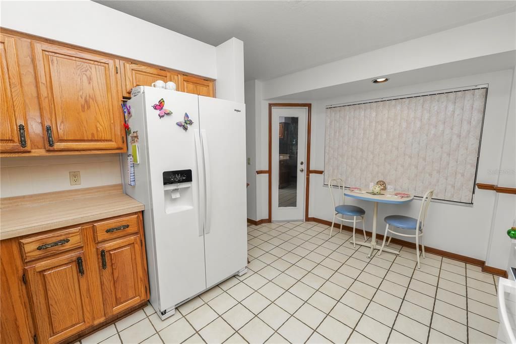 For Sale: $359,000 (3 beds, 2 baths, 2055 Square Feet)