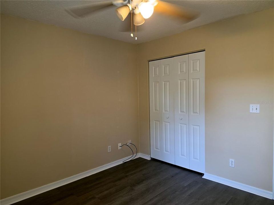 For Rent: $1,700 (3 beds, 2 baths, 1425 Square Feet)