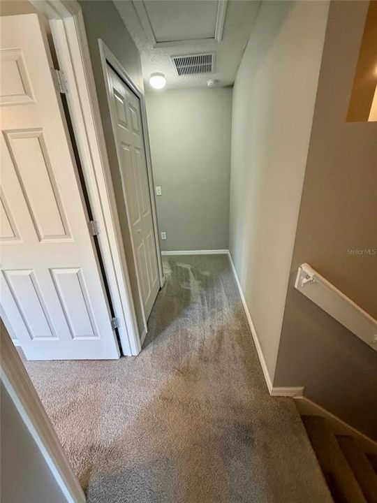 Activo con contrato: $1,800 (3 camas, 2 baños, 1203 Pies cuadrados)