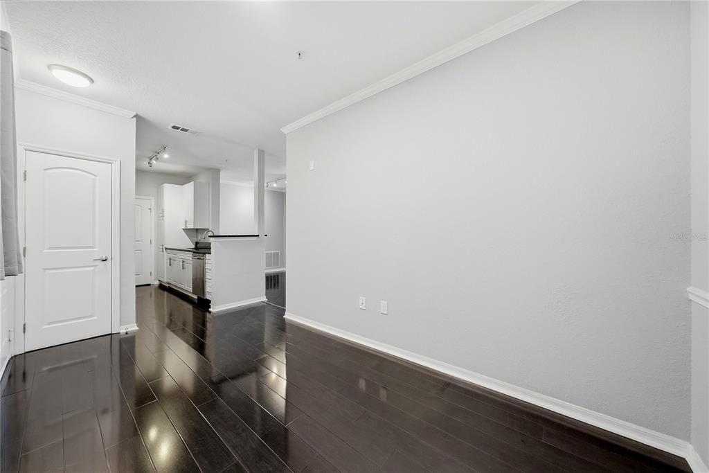 En Venta: $255,900 (2 camas, 2 baños, 1080 Pies cuadrados)