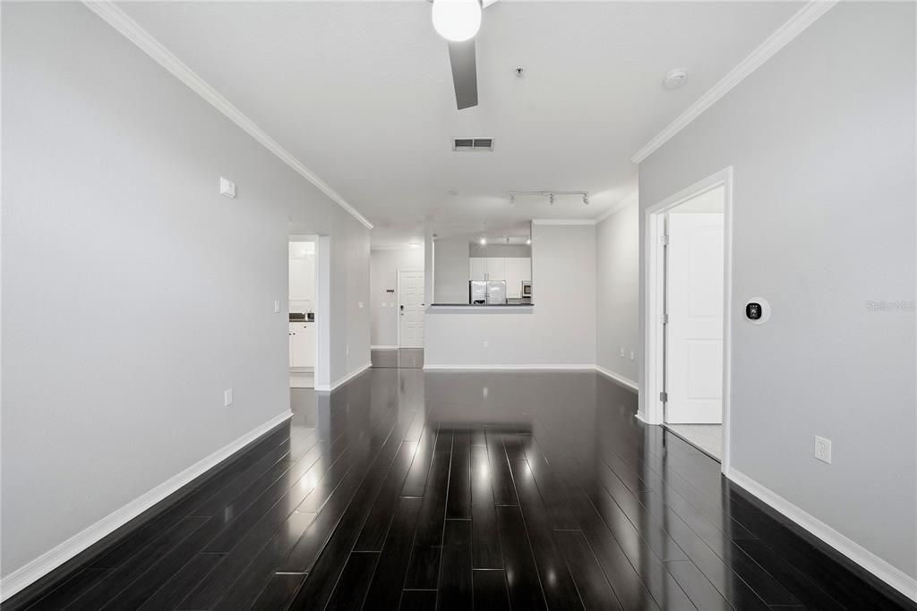 En Venta: $255,900 (2 camas, 2 baños, 1080 Pies cuadrados)