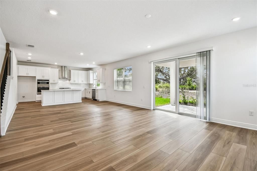 На продажу: $659,999 (3 спален, 2 ванн, 2809 Квадратных фут)