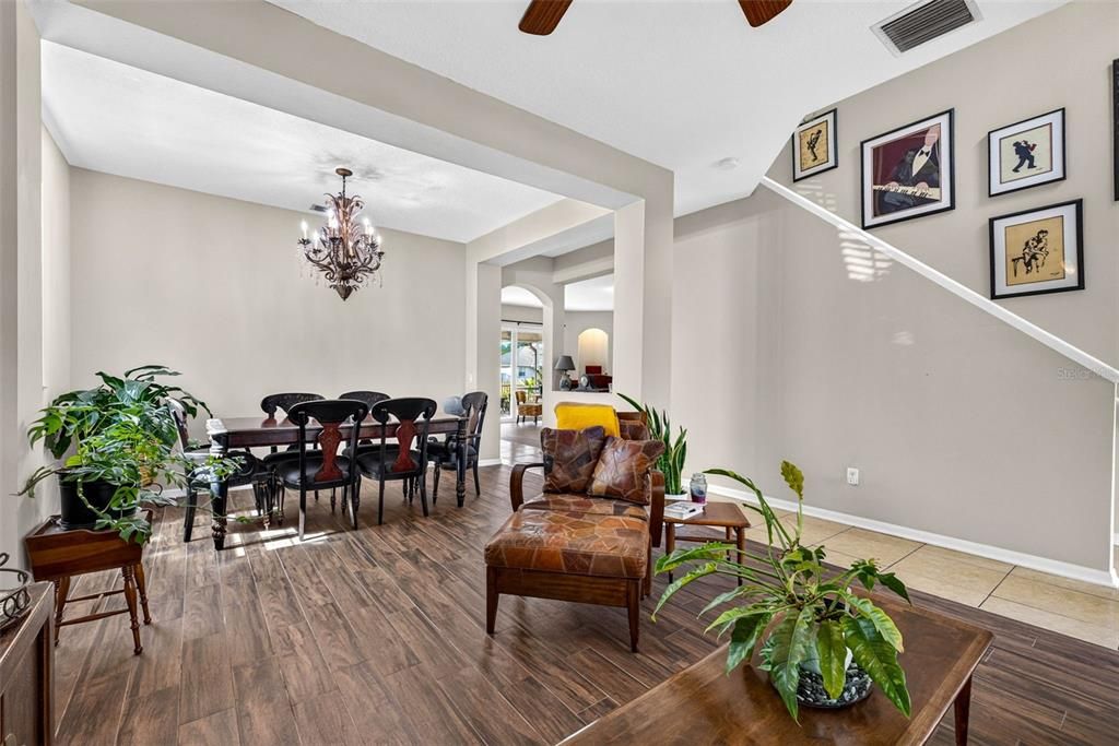 На продажу: $495,000 (4 спален, 2 ванн, 2559 Квадратных фут)
