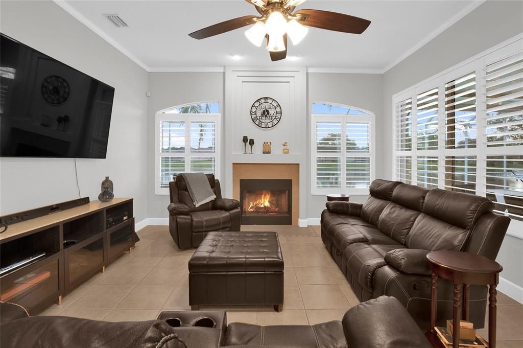 For Sale: $599,000 (4 beds, 2 baths, 2441 Square Feet)
