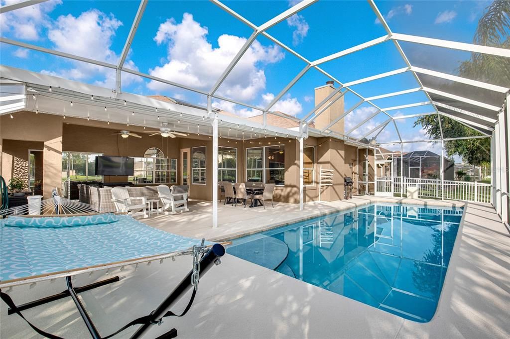 For Sale: $599,000 (4 beds, 2 baths, 2441 Square Feet)