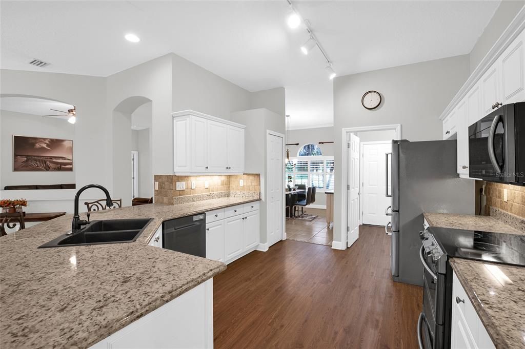 For Sale: $599,000 (4 beds, 2 baths, 2441 Square Feet)