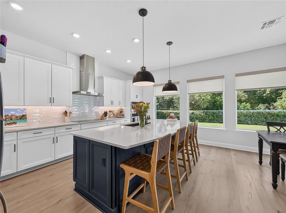 For Sale: $874,900 (5 beds, 4 baths, 3525 Square Feet)