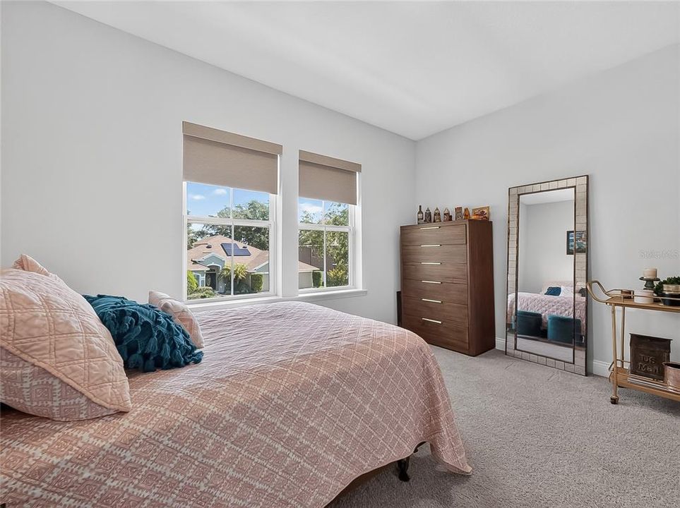 For Sale: $874,900 (5 beds, 4 baths, 3525 Square Feet)