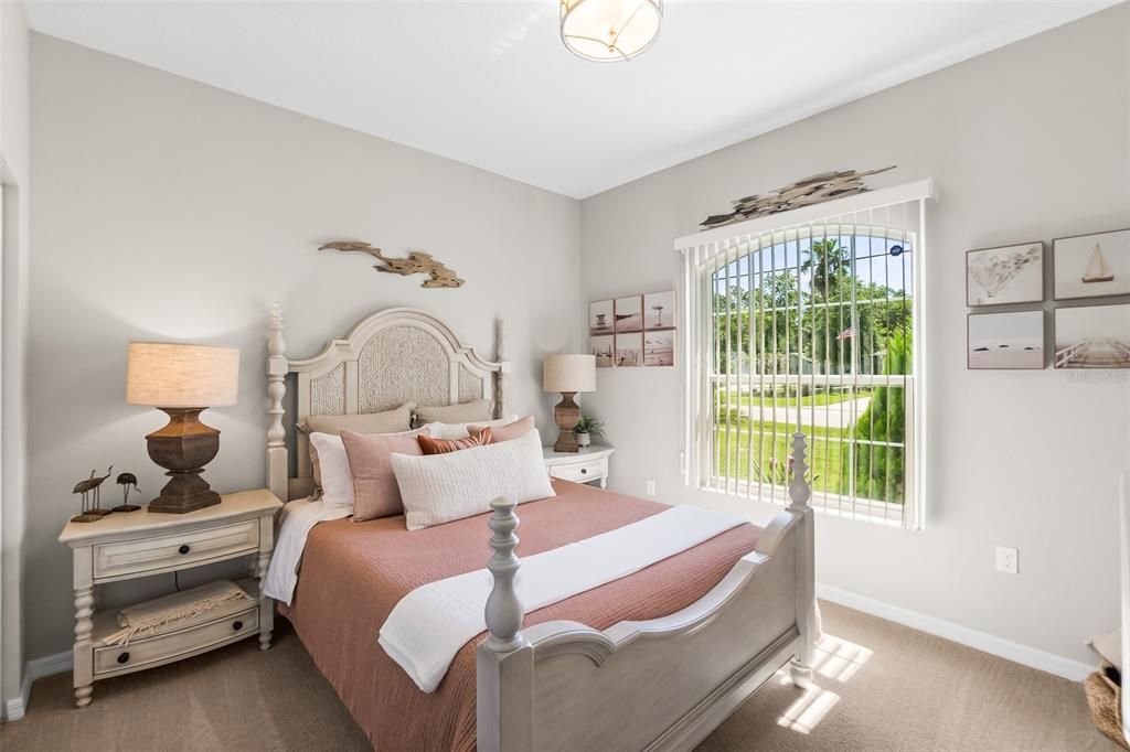 En Venta: $599,000 (4 camas, 2 baños, 2490 Pies cuadrados)