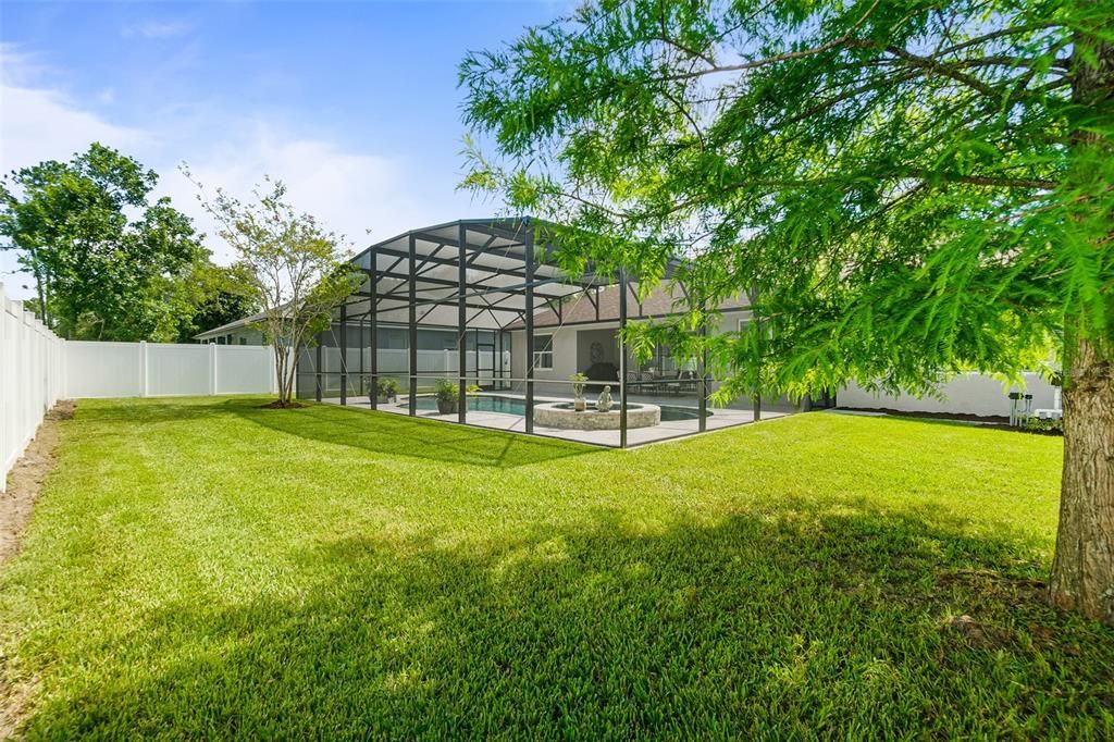 En Venta: $599,000 (4 camas, 2 baños, 2490 Pies cuadrados)