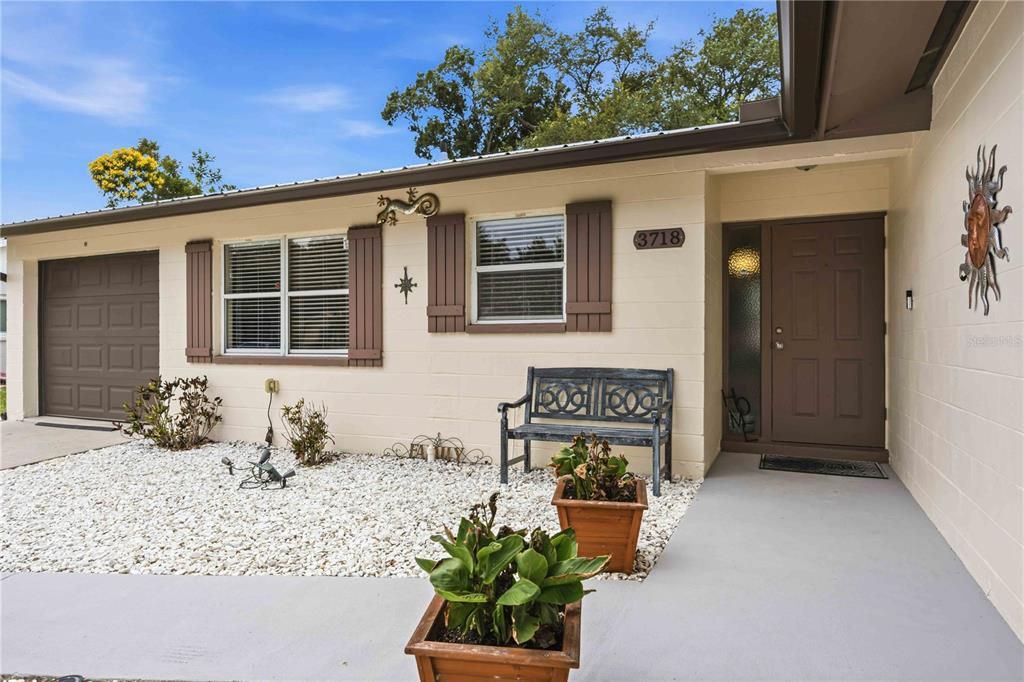 For Sale: $379,900 (3 beds, 2 baths, 1254 Square Feet)