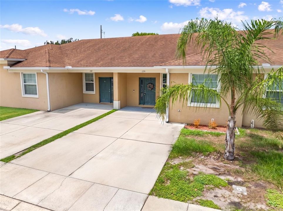 For Sale: $275,000 (3 beds, 2 baths, 1198 Square Feet)