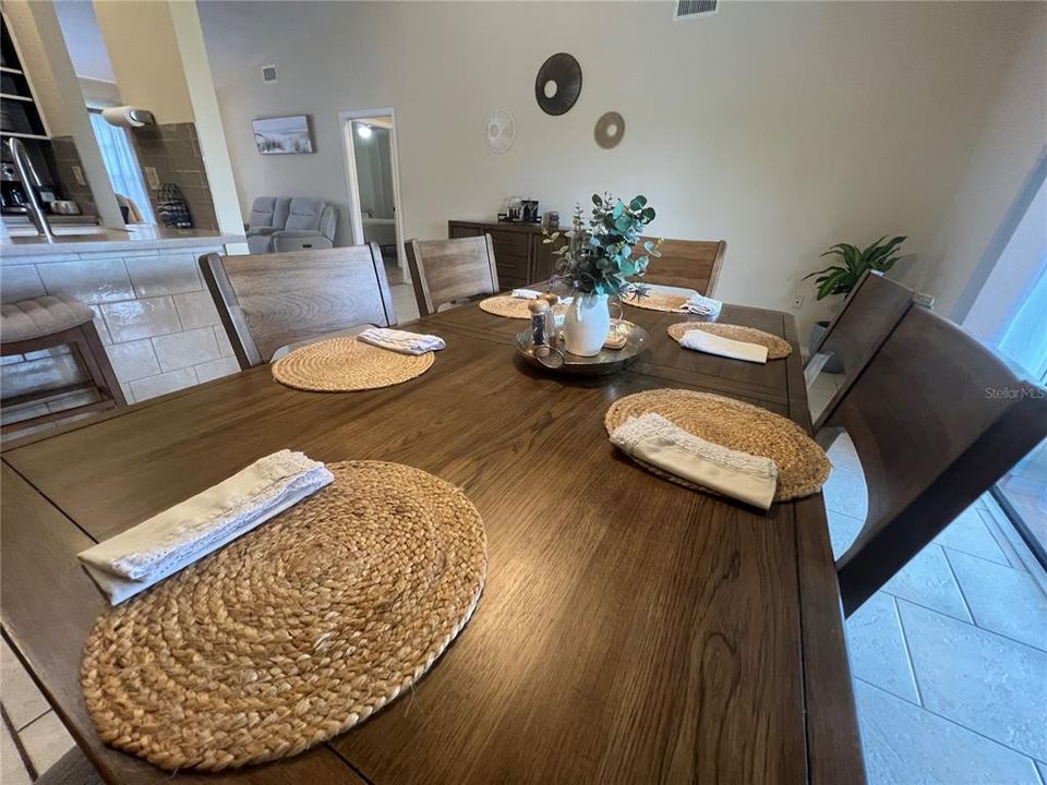 В аренду: $3,500 (3 спален, 2 ванн, 1700 Квадратных фут)