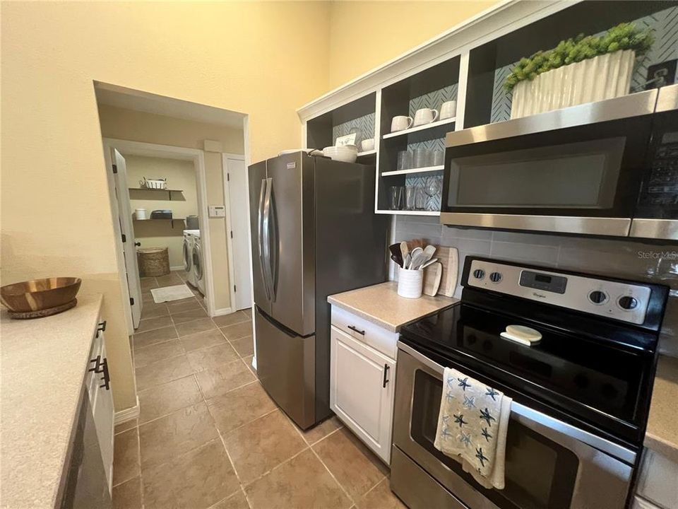 В аренду: $3,500 (3 спален, 2 ванн, 1700 Квадратных фут)