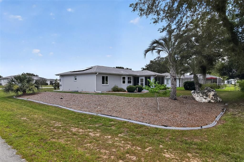 For Sale: $184,999 (3 beds, 2 baths, 1498 Square Feet)
