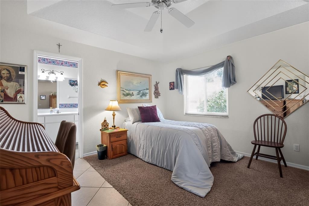 For Sale: $184,999 (3 beds, 2 baths, 1498 Square Feet)