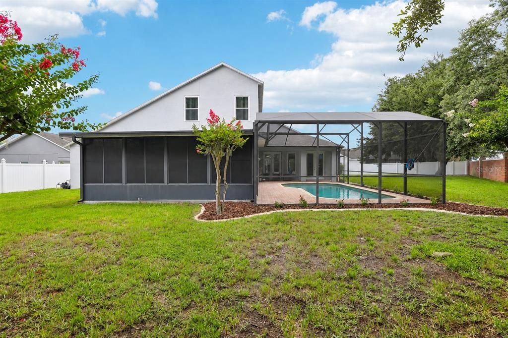 En Venta: $715,000 (5 camas, 4 baños, 2655 Pies cuadrados)